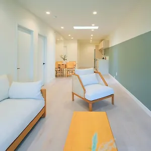  Apartment Newly Renovated 2 Bedroom In Japantown! Near Railtown & Gastown!